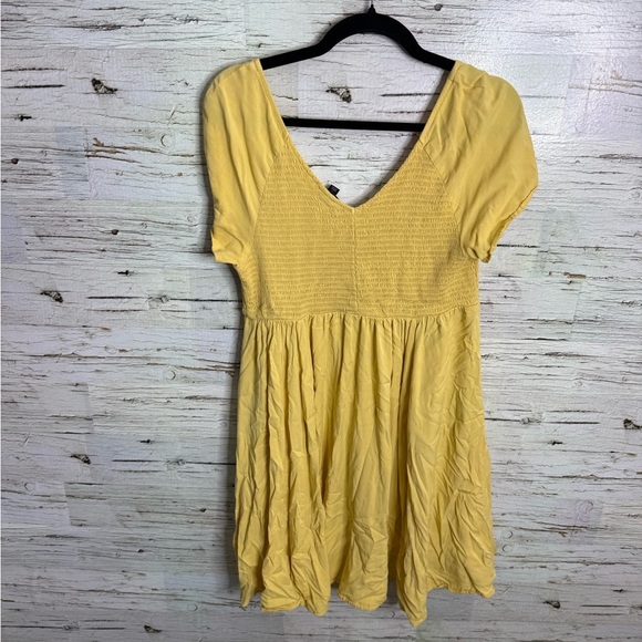 Torrid Yellow Midi Dress size 1 - Picture 8 of 8